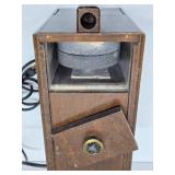 Working Vintage LITTLE GEM MILL Grain Grinder