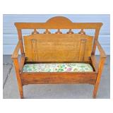 Lovely Vintage Quartersawn Oak Bench w/Storage Seat
