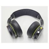 2 Very Nice Condition Sets of Headphones - Heil & Skullcandy