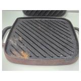 2 Pieces of Cast Iron Cookware w/Lids