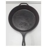 Large LODGE Cast Iron Skillet - 14SK