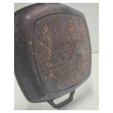 LODGE Cast Iron Square Skillet - 8SGP