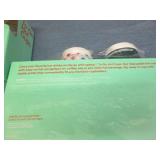 5 8 Packs hot cups with lids...