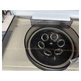 Hamilton Bell VanGuard V6500 Lab Centrifuge 3400 RPM 6 Place Rotor For 10mL/15mL Tubes Timer + Safety Lid Brushless Motor Compact Bench Design Perfect For Blood Chemistry Diagnostic Testing & Sample S