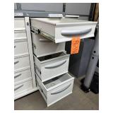 MSRP $8000 Phoenix LTC Multi-Drawer Medical Medication Cart W/Secure Tablet Mount. Durable design locking casters, spacious drawer storage & working electronic lock system plus keys! Reliable, org