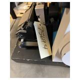 RARE MSRP $8,000 LEICA RM2035 BIOCUT MANUAL MICROTOME, 1–60 MICRON PRECISION TISSUE SECTIONING MACHINE W/ SMOOTH HANDWHEEL OPERATION, HISTOLOGY & PATHOLOGY LAB EQUIPMENT FOR RESEARCH, CLINICAL &