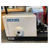 RARE MSRP $8,000 LEICA RM2035 BIOCUT MANUAL MICROTOME, 1–60 MICRON PRECISION TISSUE SECTIONING MACHINE W/ SMOOTH HANDWHEEL OPERATION, HISTOLOGY & PATHOLOGY LAB EQUIPMENT FOR RESEARCH, CLINICAL &