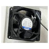 MSRP $8,000 ADEC PAC I SELF-CONTAINED DENTAL DELIVERY SYSTEM, JUN-AIR OILLESS COMPRESSOR, DENTSPLY CAVITRON BUILT-IN ULTRASONIC SCALER, SUCTION & AIR/WATER CONTROLS, MOBILE CLINIC UNIT *MOST PORTA