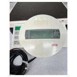 Seca 882 Digital Floor Scale 330/440 lb Capacity High Accuracy 0.2/0.5 lb Graduation Medical/Personal Weighing Scale w/ Cabled Display