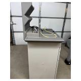 MSRP $2,000 Midmark 498 ENT Treatment Cabinet Power Procedure Center Dual Pump Vacuum + Pressure Foot Pedal Control Storage Drawers Gauge & Regulator Mobile Steel Cart Perfect For ENT Clinics Exams Su