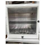 Thermolyne Type 1-104000 Laboratory Incubator Compact Benchtop Chamber Aluminum Lined For Even Heating Simple Durable Analog Design Perfect For Lab Cultures Sample Warming Drying Testing & General Lab