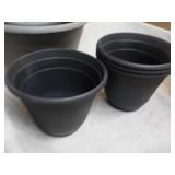 6 Plant Pots - 2 sizes...