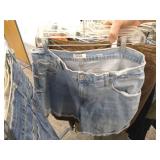 (23) Pairs of Ladies