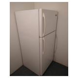 Frigidaire Refrigerator with Top Freezer