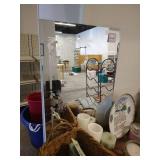 Large Decor Lot & Table