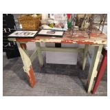 Large Decor Lot & Table