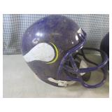 (A-1) 2 Minnesota Vikings Football ...