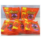 (B-1) 5 Snack Size Bags of Reeses C...