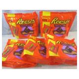 (B-1) 5 Snack Size Bags of Reeses C...