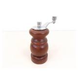 Lot of Vintage Kitchen Utensils