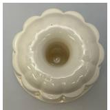 Vintage White Art Pottery Jelly Mold 5" x 6 1/4"