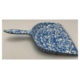 Vintage STANGL Pottery Dust Pan 10" x 12"