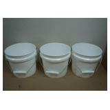 *3* 1 Gallon Pails