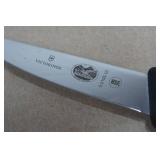 Victorinox 4" Boning Rabbit Knife with Fibrox Handle