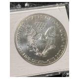 2012 AMERICAN SILVER EAGLE 1 TROY OZ .999 FINE SILVER IN CASE