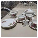 Mixed Vintage Japan Porcelain Tea Set Lot Floral Teapot Sugar Bowl Creamer Cups Plates