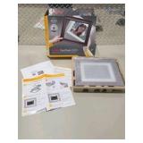 Kodak EasyShare D830 Digital Photo Frame - 8 Inch - New Open Box