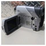JVC MiniDV Digital Video Camera - 16x Optical Zoom - 700x Digital Zoom