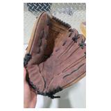 Rawlings Baseball Glove - Brown Leather - 12.5 Inch