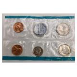 Susan B. Anthony 1979 P D S First Year Set + 1996 Summer Games Coin Strips + Mixed U.S. Coin Display Lot