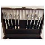 Oneida Enchantment Silverplate 47-Piece Set for 8 with Serving Pieces