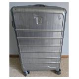Travelpro Hardside Spinner Suitcase - Carry-On - 16" x 22"