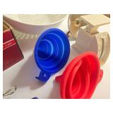 Kitchenware Tools - Colander, Salad Spinner, Measuring Cups, Spoons, Strainers, Funnels,