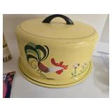 Vintage Yellow Rooster Cake Tin with Lid - Decorative Farmhouse Kitchen Storage