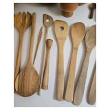 Wooden Kitchen Utensils - Assorted Spoons, Spatulas, Bowls & Bamboo Skewers & More