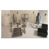 Barware - Ice Bucket, Flasks, Shakers, Ice Cube Trays, Measuring Cups