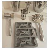 Barware - Ice Bucket, Flasks, Shakers, Ice Cube Trays, Measuring Cups