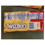 UT 5 - Twizzlers Filled Twists Orange Cream Pop 11 oz (6-Pack)
