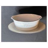 Noritake Legendary Sweet Leilani 7" Plates 8 pcs and Matching Gravy