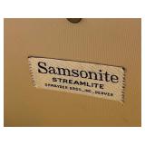 Samsonite Streamlite Vintage Train Case - Beige Aluminum Vanity Case & Accessories