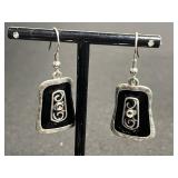 Coordinating Silver-Tone Filigree Necklace Set with Teardrop Earrings and Pendant