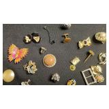 Vintage Costume Jewelry Assortment - Brooches, Pins & Earrings Odds & Ends for Jewelry Making