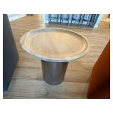 Modern Hammered Metal & Wood Accent Side Table 20in Round Good