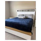 Queen Adjustable Bed Frame Set w Mattress Remote White Wood Finish