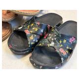 Cole Haan Floral Slides & Women