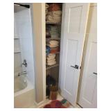 Bath Towels & Linens - Assorted Towels, Bath Mats & Shower Curtain